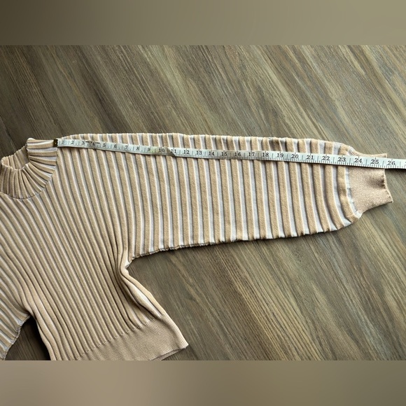 Free People Boho Chic Mad Chill Beige Cream Striped Ribbed Mock Turtleneck Sz Sm - Picture 15 of 16